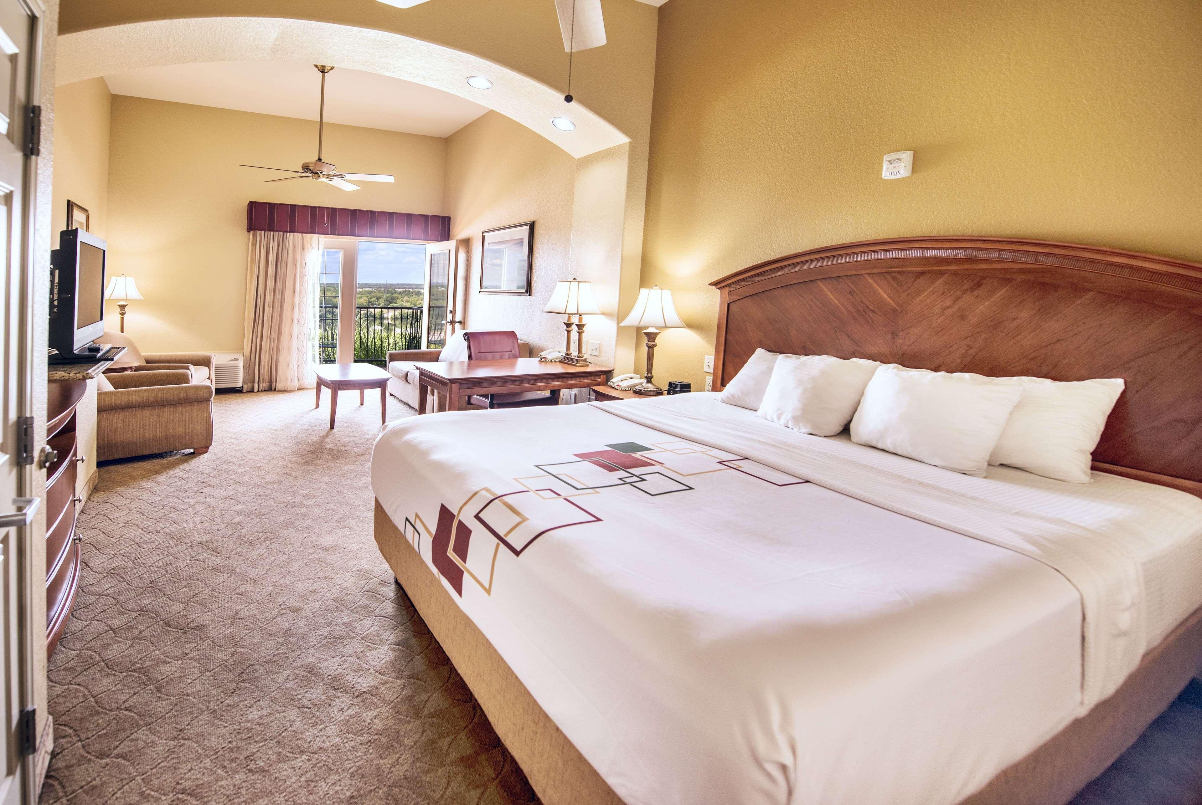 La Quinta By Wyndham Marble Falls Exteriér fotografie