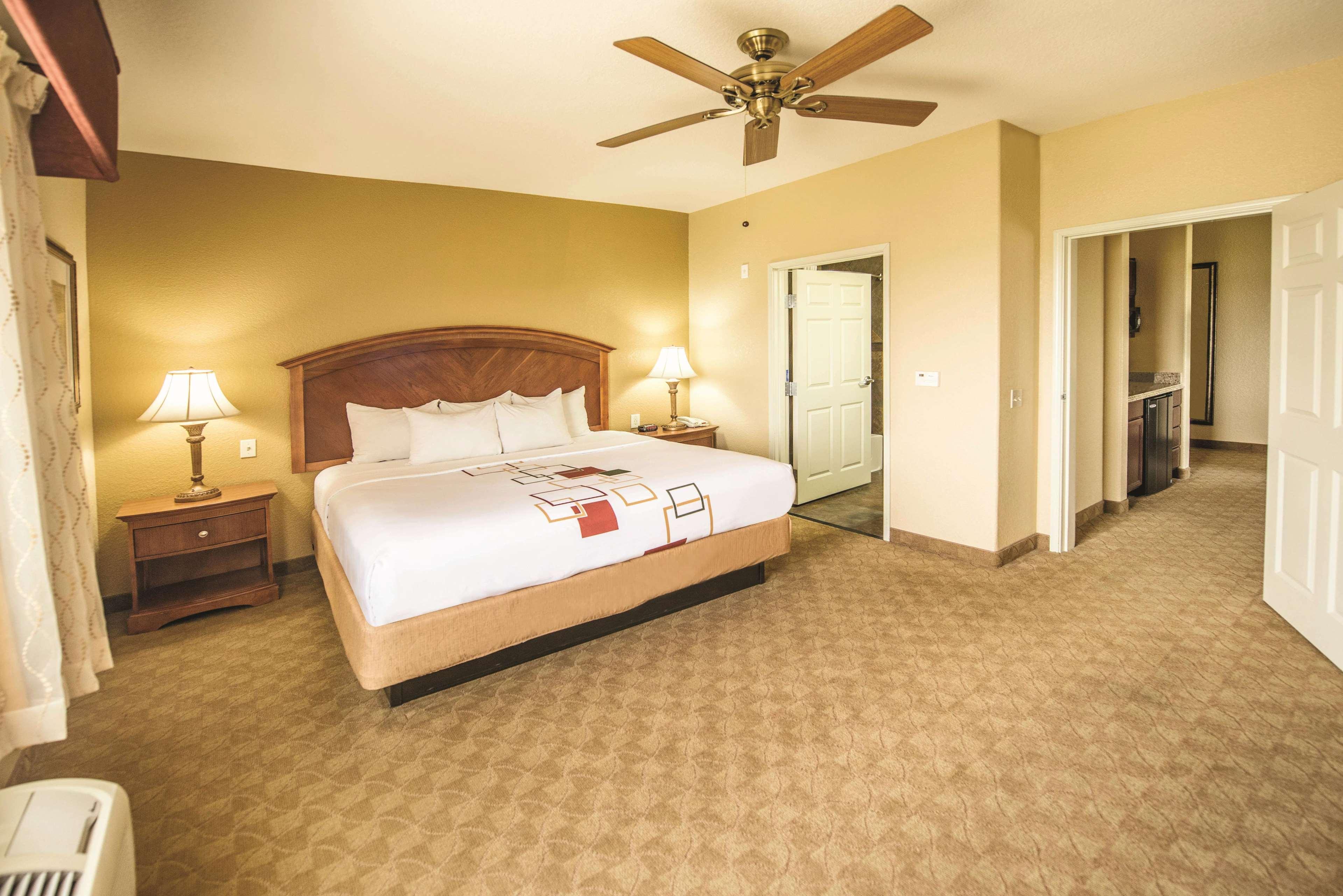 La Quinta By Wyndham Marble Falls Exteriér fotografie
