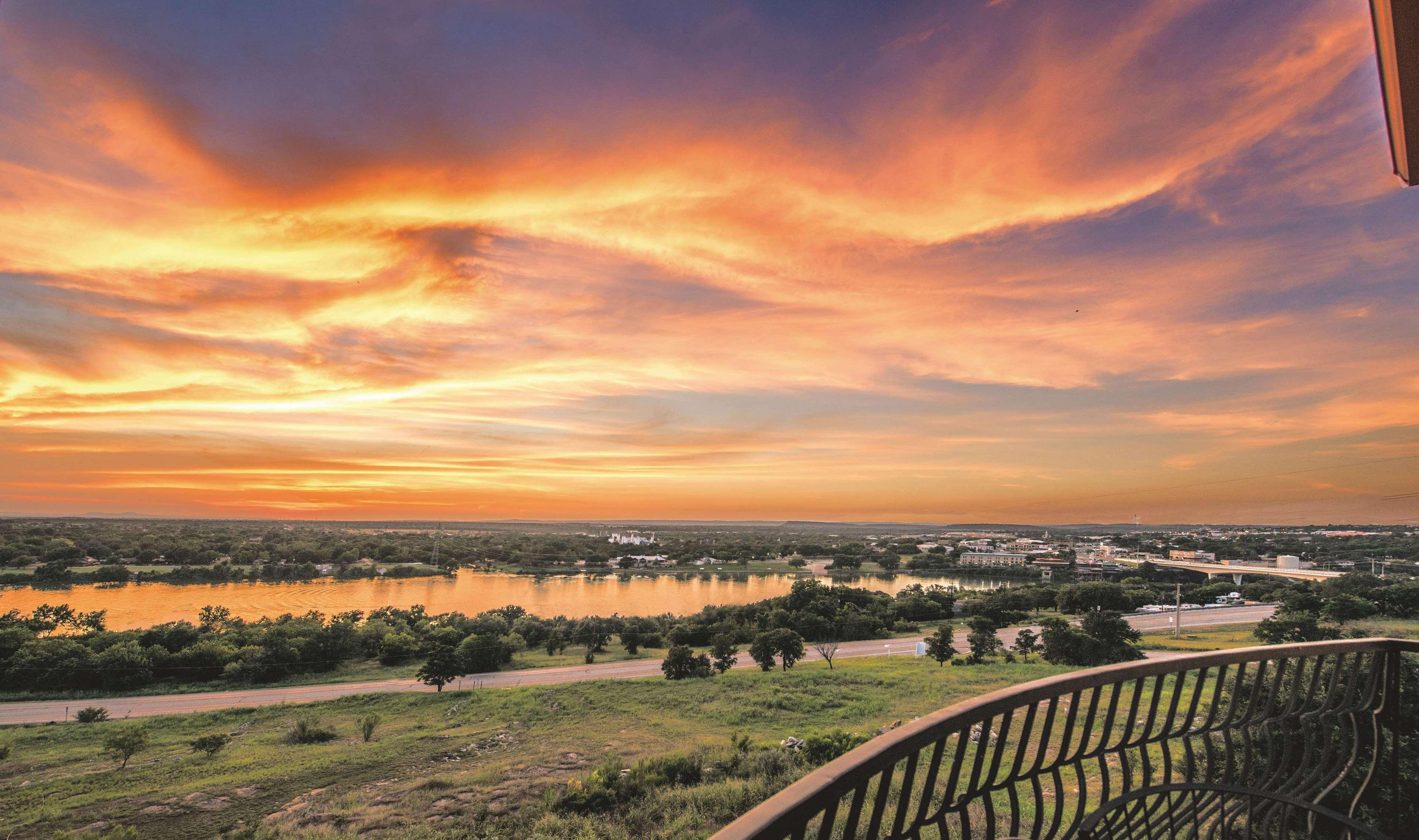 Hotel La Quinta By Wyndham Marble Falls Exteriér fotografie